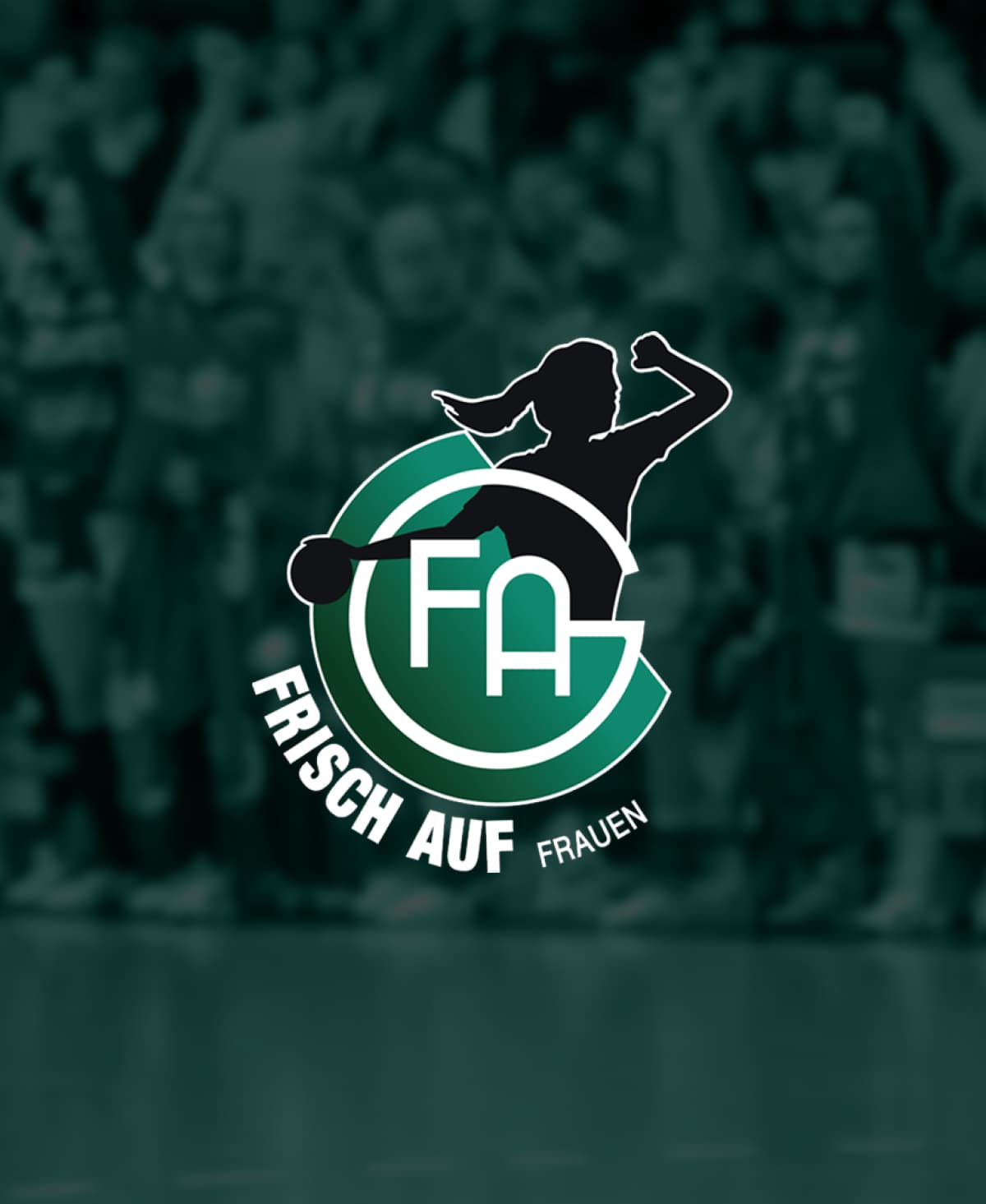Frisch auf Frauen Logo auf grünem Hintergrund mit angedeuteter Halle